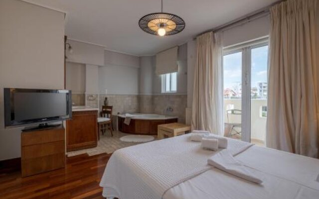 A Deluxe 3Bdr Apartment In Glyfada With Sea View