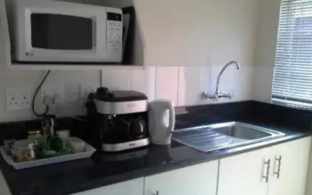 Clares Bed and Breakfast