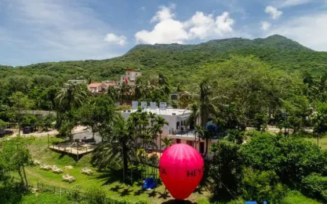 Heyue Homestay (Sanya Nanshan Temple Nanshan North Station)