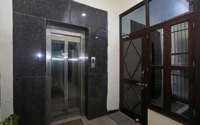 OYO 11362 Sky Residency