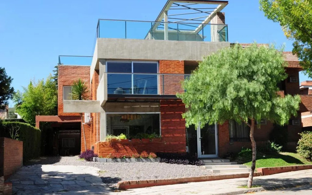 Costalago Suites