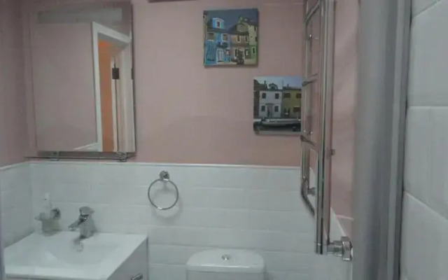 На улице Цурюпы