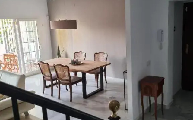 Town-House-Style Villa - on the Golden Mile