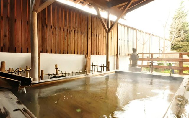 Kansuien Kakuraku