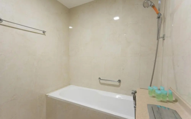 B027 - Spacious 1BR in Botanica Tower