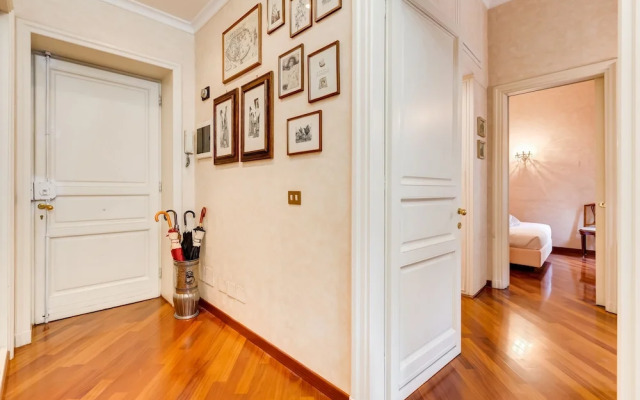 Trevi Fountain Apartments