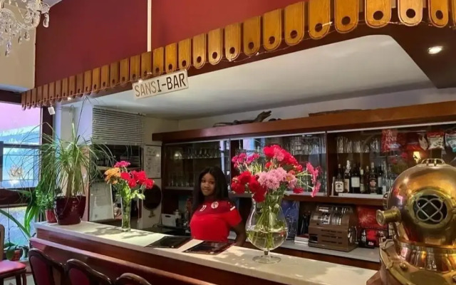 Hotel Columbus