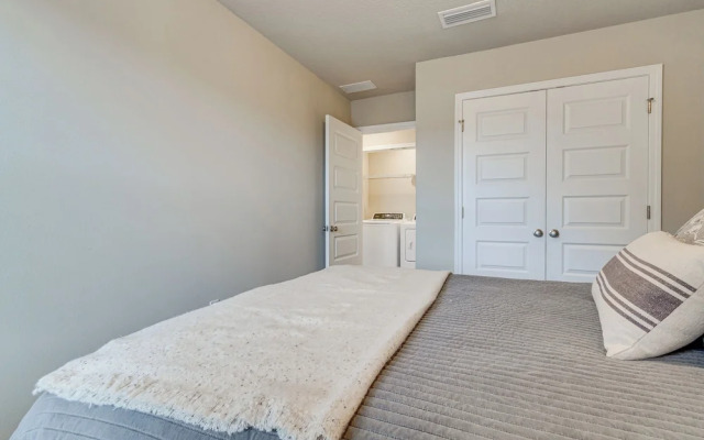 Pensacola Vacation Rental w/ Community Pool!