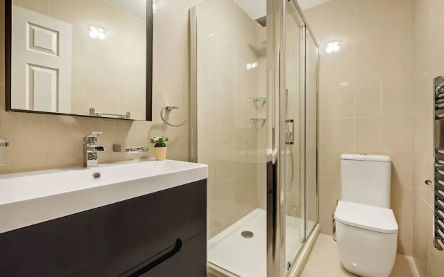 The Sussex Garden Apartment