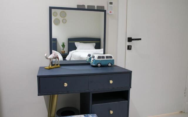 Chknout -الياسمين لوران شقة ثلاث غرف نوم