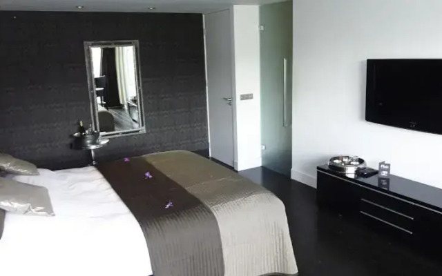 Flair Rooms