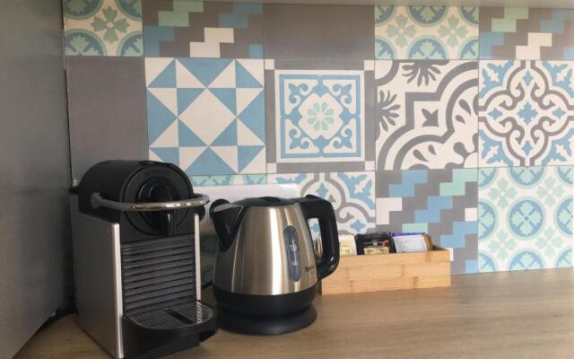 Studio 100m de la mer