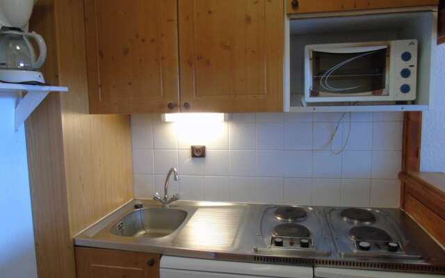 Lou Services Apartment CHAV37 LSI 001