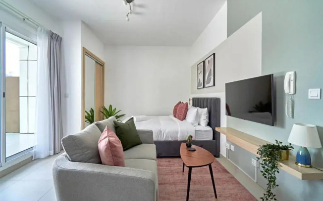 Elegant Studio In Jvc