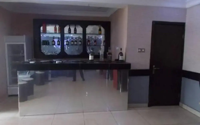 Foramot Suite