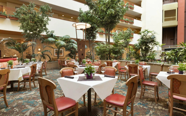 Embassy Suites by Hilton Albuquerque