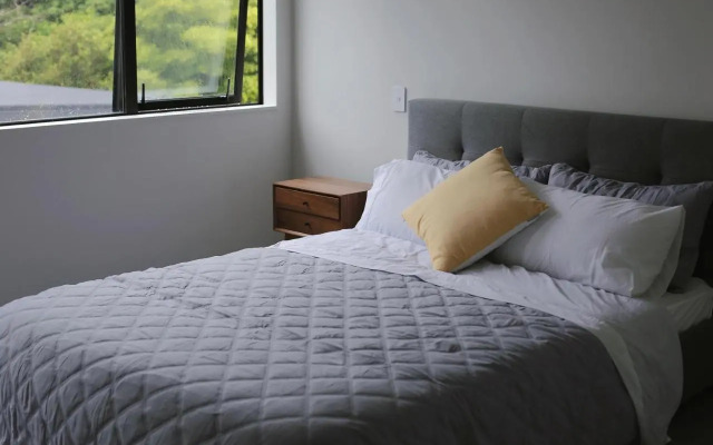 Cozy and comfortable, sunny three-storey building