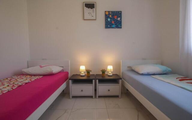 Villa Essenza Vita 650 meters from the beach