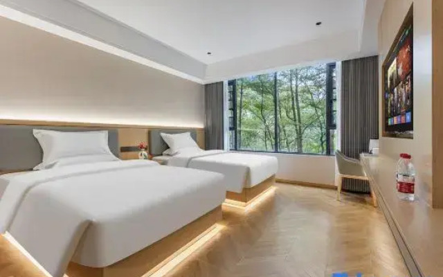 Wanting Hotel (Guangzhou Tower Pazhou Exhibition Center)