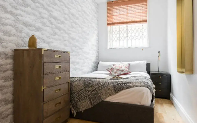 The Bayswater Gardens - Bright & Central 3bdr in Bayswater