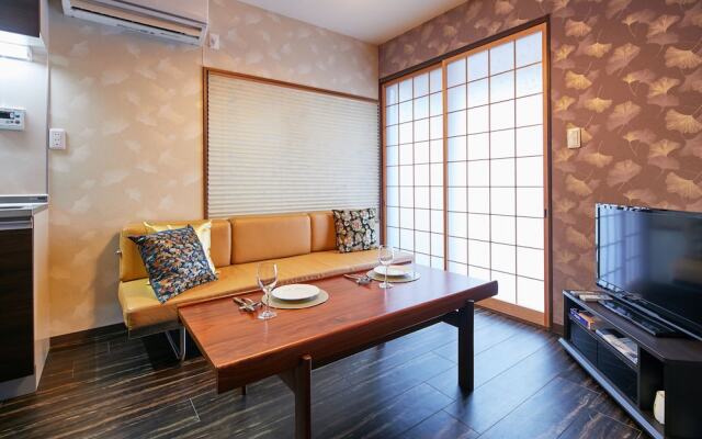 River Side Tofukuji West