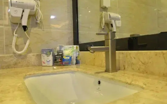 Haitian Holiday Xirun Hotel
