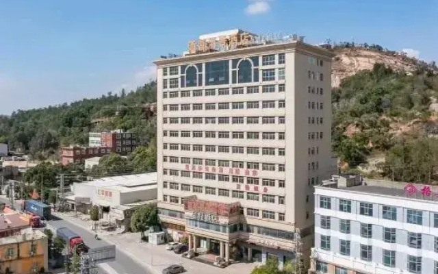 Starway Hotel