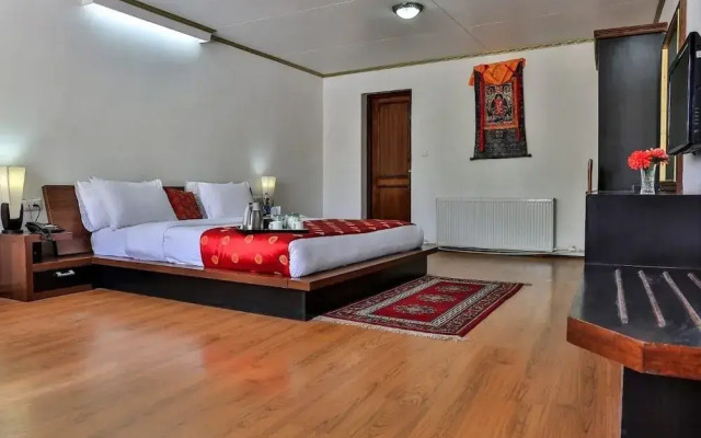 Hotel Lotus