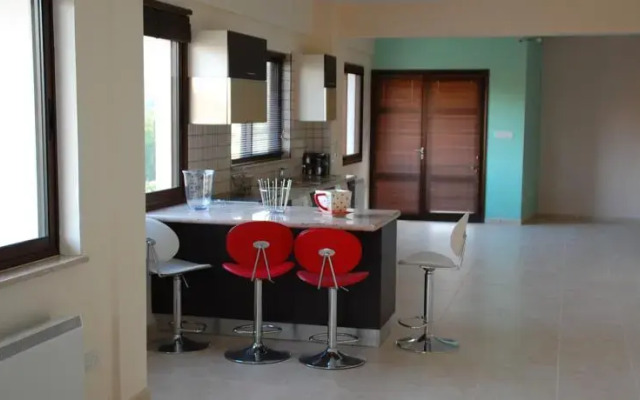 Pera Pedi Pine Villa