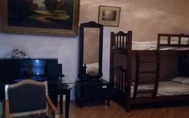 9/25 Davit Suliashvili Street