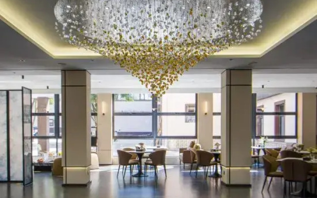 Yueling Hotel