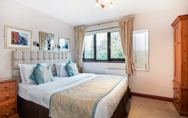 Conifers Guest House