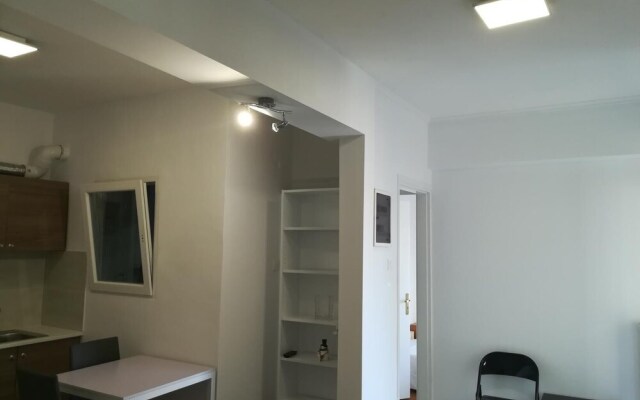 Central location Acropolis -Fix, 2 bedroom apartment