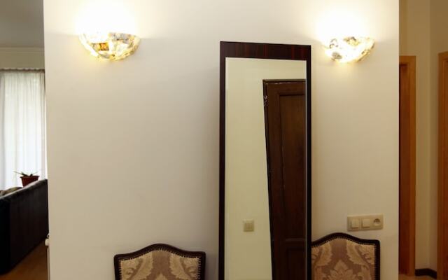 Three Bedroom apartment near Vake Park