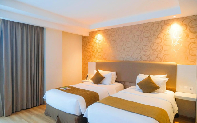 Platinum Adisucipto Hotel & Conference