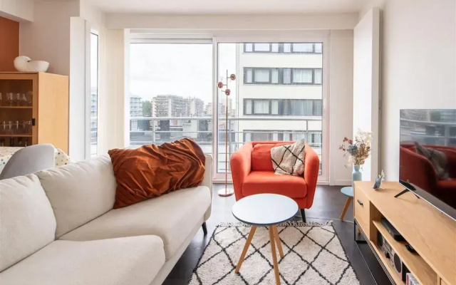 Lateral sea View Apartment in Ostend