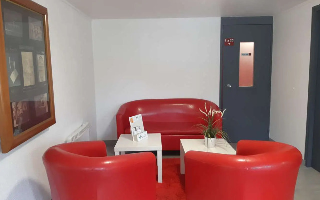 Brit Hotel Reims la Neuvillette