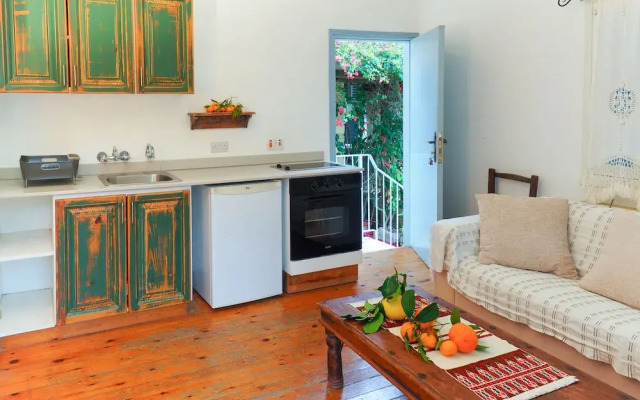 Cyprus Villages Hotel & Restaurant - Central Location - Bed & Breakfast - With Access To Pool And Stunning Views