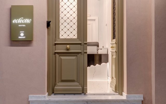 Eclectic Syros