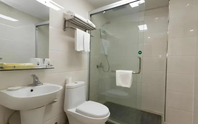 GreenTree Inn Anqing Renmin Road Business Road Exp