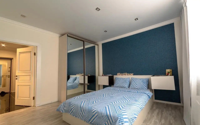 Апартаменты Казани на улице Адоратского 1Б