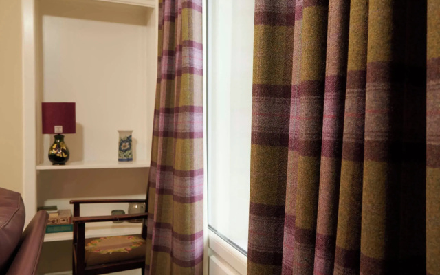 Lovat Arms Hotel