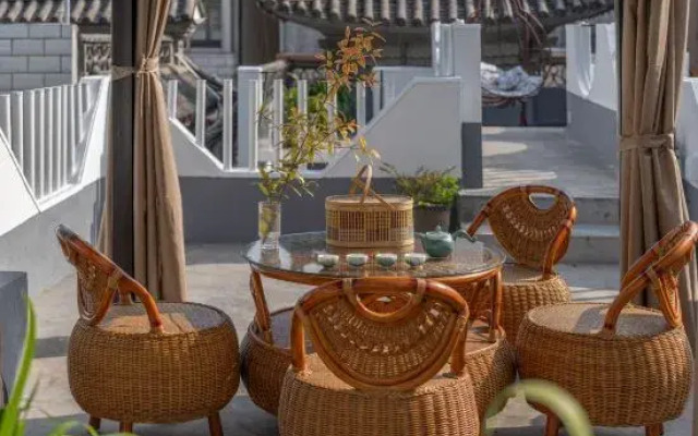 Qiyuan Holiday Hotel (Longkan Pier Branch)