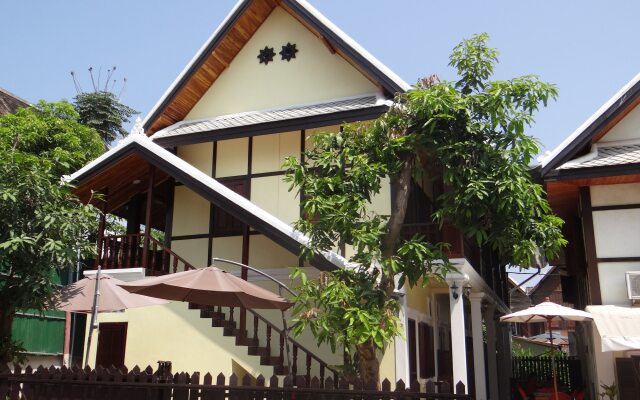 Villa Somphong