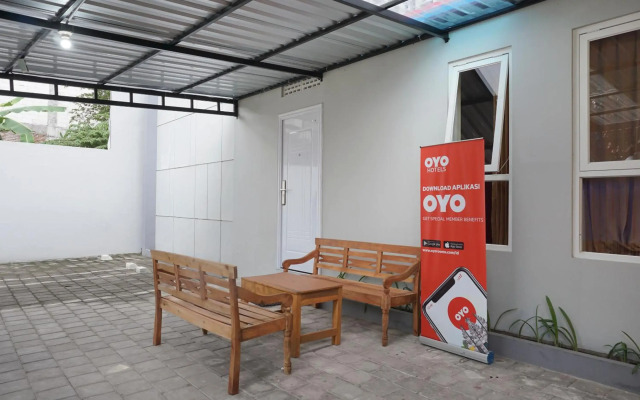 Super OYO 90033 DeHome Family