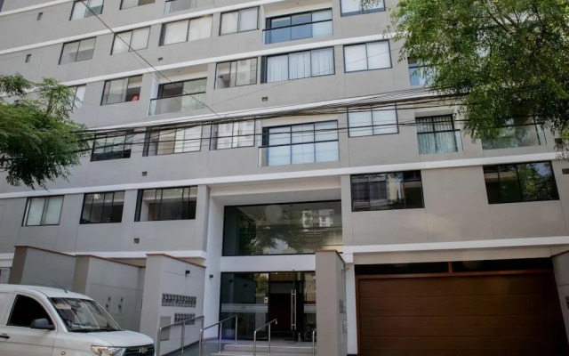 w Magnificent 2BR in Centric Barranco