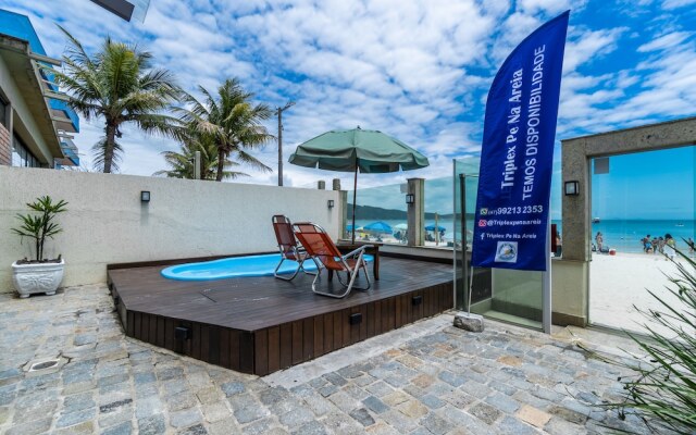 Triplex Pé na Areia - Bombinhas