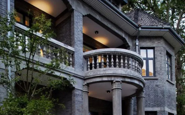 Yihe Gongguan Apartment