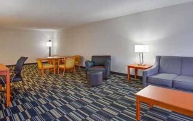 Fairfield Inn Suites Virginia Beach/Norfolk Airport