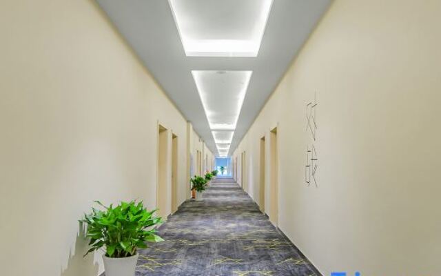 WanYoo Esports Hotel (Nanjing Longhua Road Subway Station)